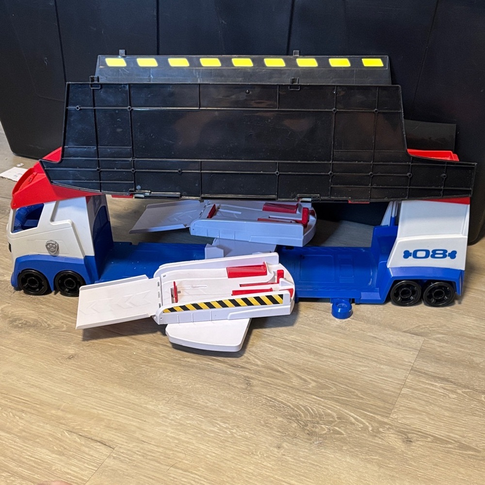 Paw Patrol Transforming Rescue Truck - Red, Blue, White‎
